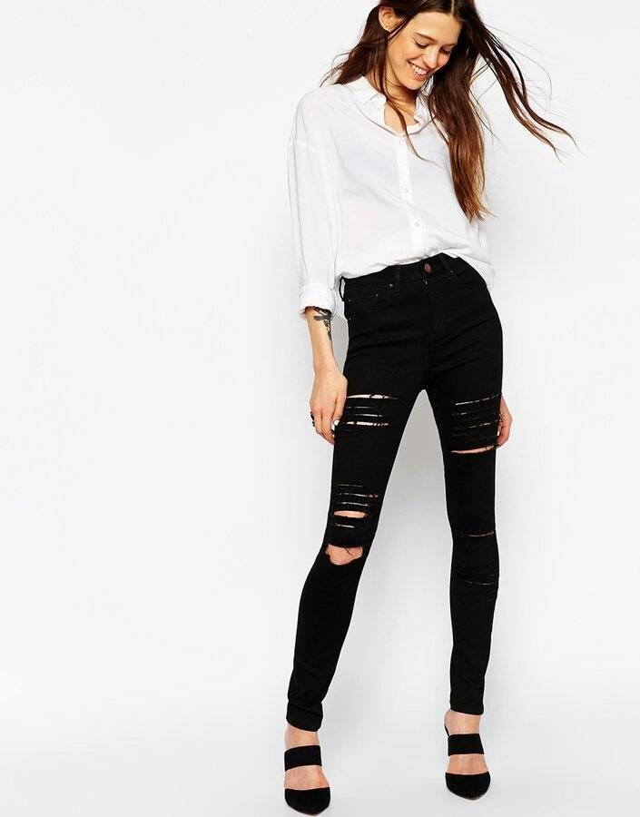 Какие разновидности женских черных джинсов встречаются и с чем их носить