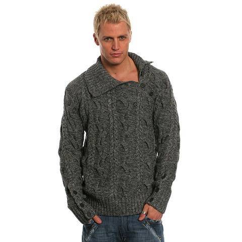 Схема мужского белого свитера и пуловера для новичка